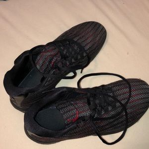 Jordan basketball shoes